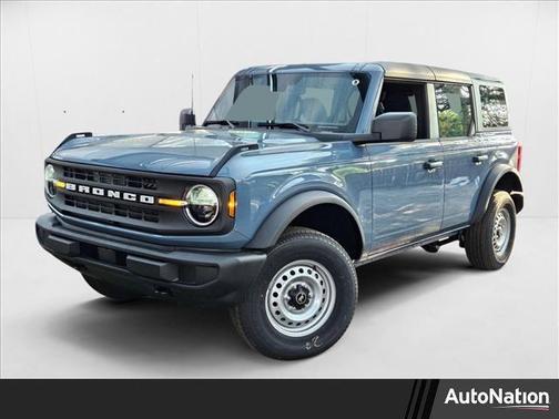 2025 Ford Bronco Base 4 Door 4x4