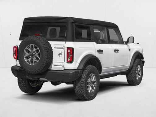 Oxford White 2026 Ford Bronco Badlands