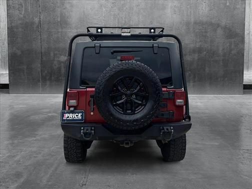 2012 Jeep Wrangler Unlimited Sahara