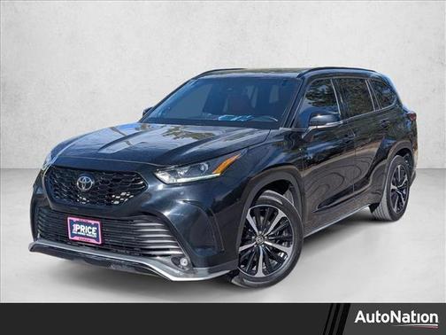 2022 Toyota Highlander XSE