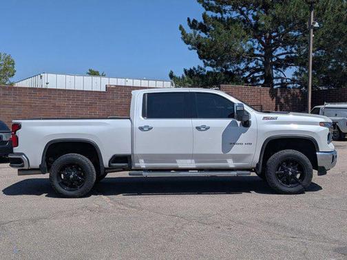 2024 Chevrolet Silverado 2500 LTZ