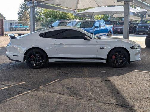 2022 Ford Mustang GT Premium