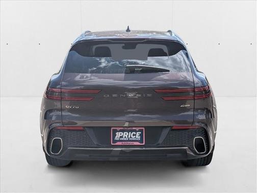 2022 Genesis GV70 2.5T AWD