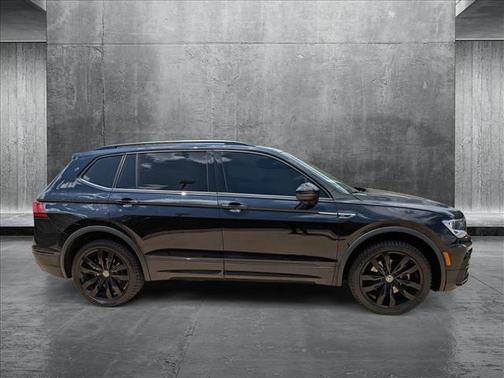 2020 Volkswagen Tiguan 2.0T SE R-Line Black 4MOTION