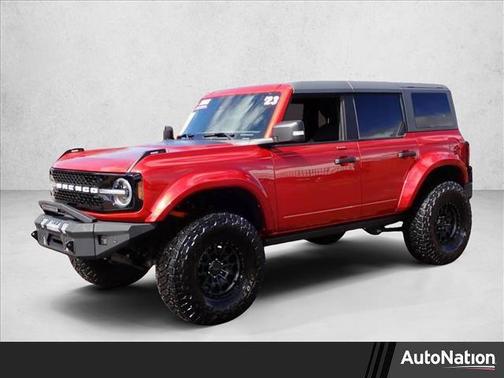 Hot Pepper Red Metallic Tinted Clearcoat 2023 Ford Bronco Wildtrak