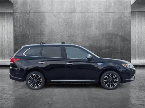 2018 Mitsubishi Outlander PHEV SEL
