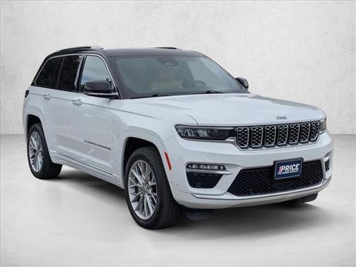 2022 Jeep Grand Cherokee Summit