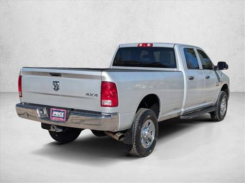 2018 RAM 3500 Tradesman Crew Cab 4x4 8' Box