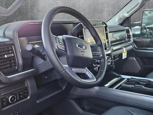 2025 Ford F-350 Lariat