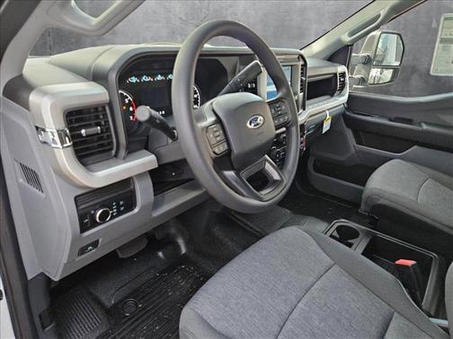 2025 Ford F-250 XL
