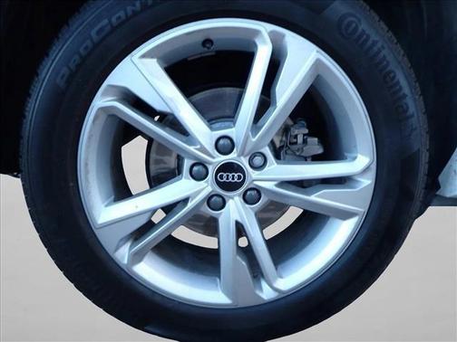 2021 Audi Q3 45 S line Premium