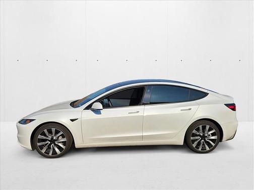 2025 Tesla Model 3 Long Range