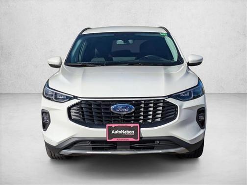 2026 Ford Escape Platinum