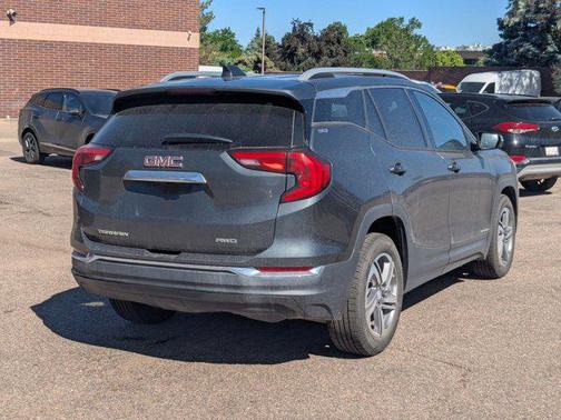 2020 GMC Terrain SLT
