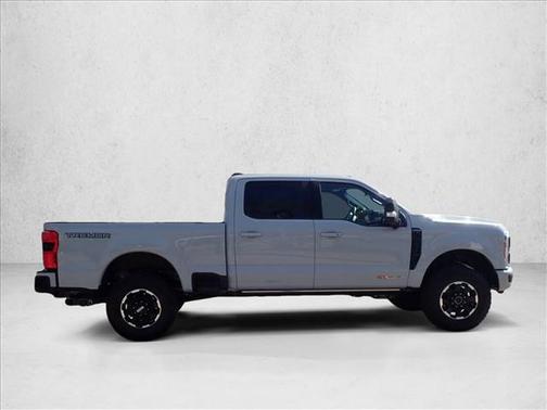 Avalanche 2026 Ford F-250 Platinum