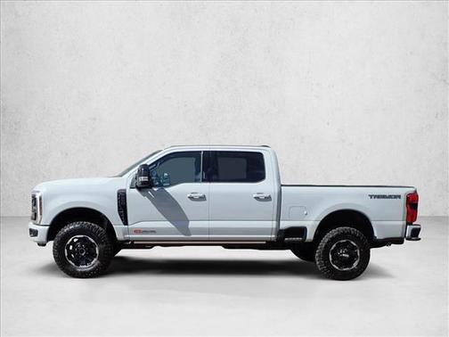 Avalanche 2026 Ford F-250 Platinum