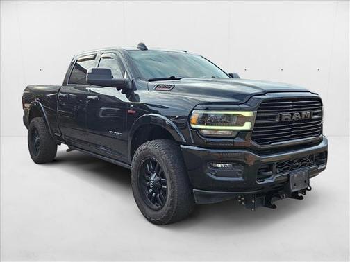 2020 RAM 2500 Laramie Crew Cab 4X4 6'4' Box