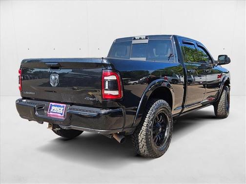 2020 RAM 2500 Laramie Crew Cab 4X4 6'4' Box