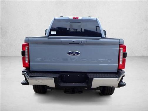 Glacier Gray Metallic Tri-Coat 2026 Ford F-350 Lariat