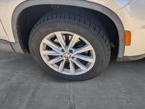 2017 Volkswagen Tiguan 2.0T S