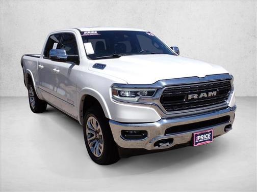 Ivory White Tri-Coat Pearlcoat 2023 RAM 1500 Limited