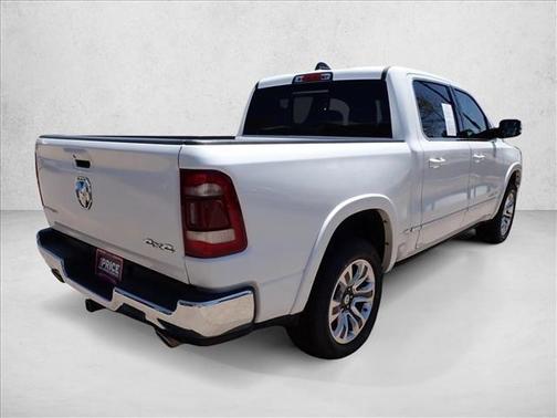 Ivory White Tri-Coat Pearlcoat 2023 RAM 1500 Limited
