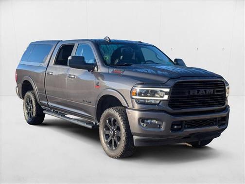 2020 RAM 2500 Laramie Crew Cab 4X4 6'4' Box