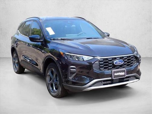 Agate Black Metallic 2026 Ford Escape ST-Line