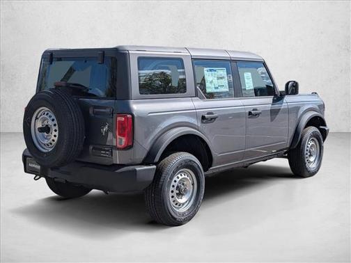 2025 Ford Bronco Base 4 Door 4x4