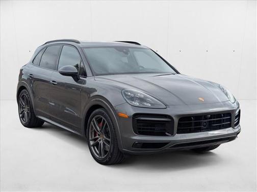 2021 Porsche Cayenne GTS