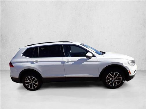 2020 Volkswagen Tiguan 2.0T SE 4MOTION