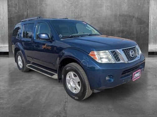 2012 Nissan Pathfinder SV