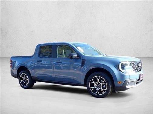 Azure Gray Metallic Tri-Coat 2026 Ford Maverick Lariat
