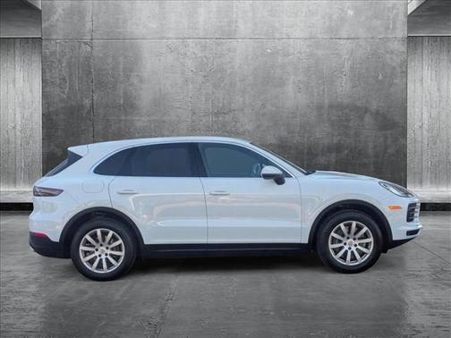 2022 Porsche Cayenne AWD