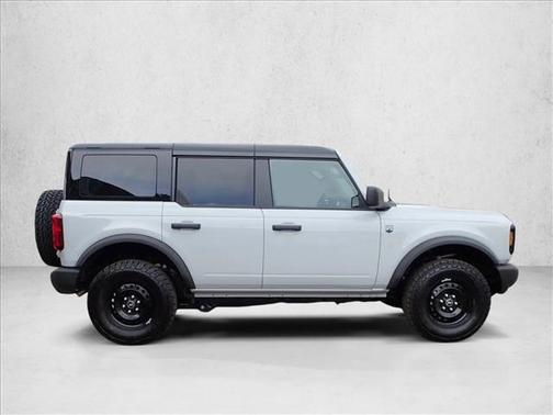 Avalanche Gray 2026 Ford Bronco Big Bend