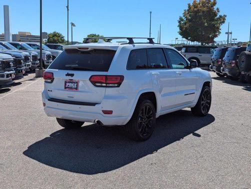 2021 Jeep Grand Cherokee Laredo