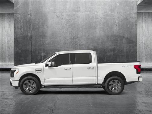 2025 Ford F-150 Lightning LARIAT