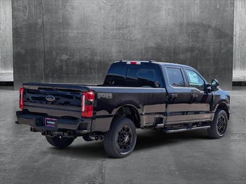 2025 Ford F-350 Lariat