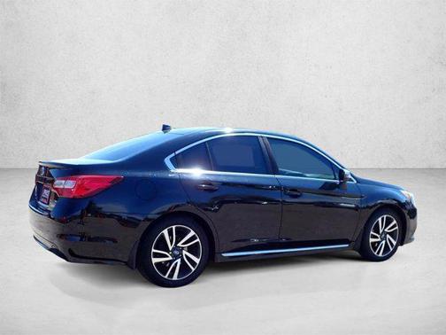 Crystal Black Silica 2017 Subaru Legacy Sport