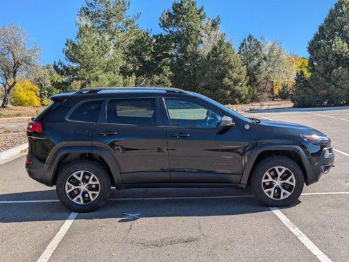 2018 Jeep Cherokee Trailhawk