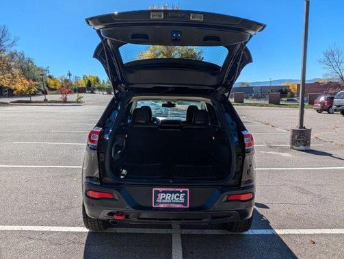 2018 Jeep Cherokee Trailhawk