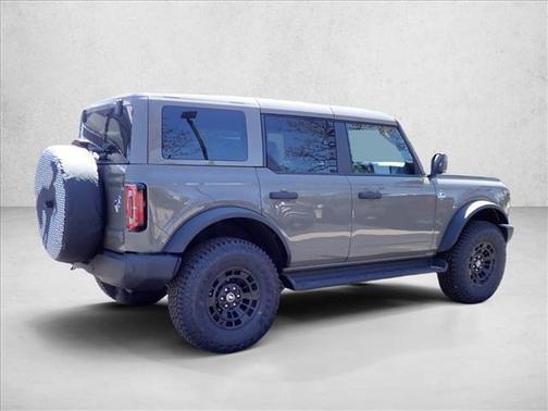 Marsh Gray 2026 Ford Bronco Outer Banks