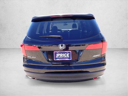 Crystal Black Pearl 2016 Honda Pilot LX