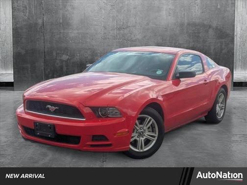 2014 Ford Mustang V6