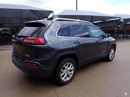 Granite Crystal Metallic Clearcoat 2016 Jeep Cherokee Latitude