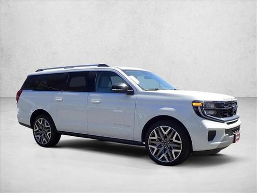 Star White Metallic Tri-Coat 2026 Ford Expedition Max Platinum