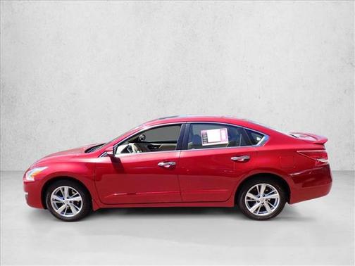 Cayenne Red Metallic 2013 Nissan Altima 2.5 SL