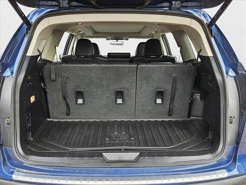 2022 Subaru Ascent Limited 8-Passenger