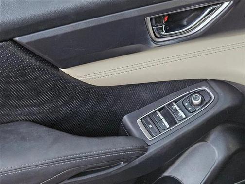 2022 Subaru Ascent Limited 8-Passenger