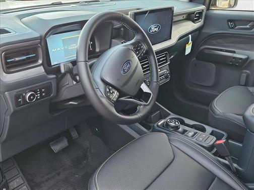 2025 Ford Maverick Lobo